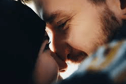 regard amoureux homme